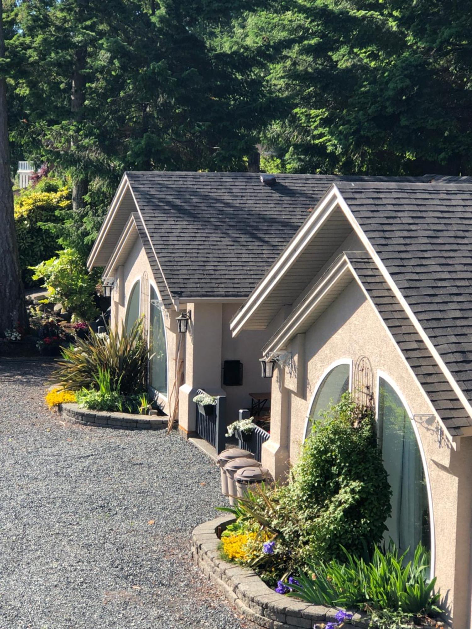 Qualicum Breeze Beach Resort Bowser Экстерьер фото
