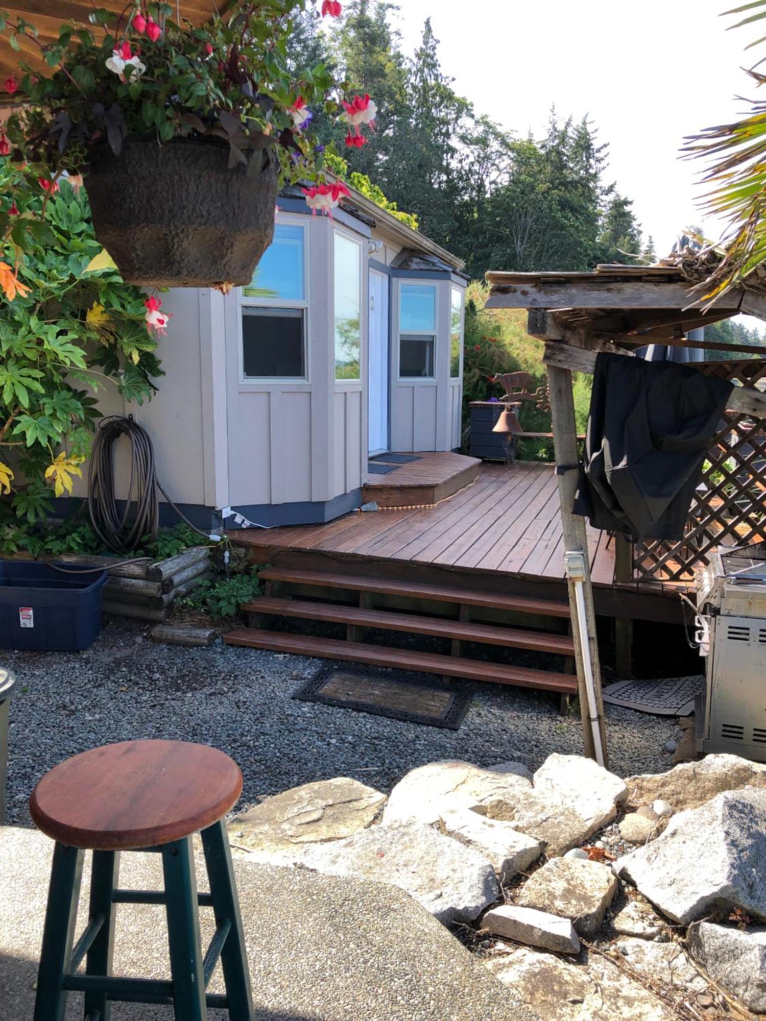Qualicum Breeze Beach Resort Bowser Экстерьер фото