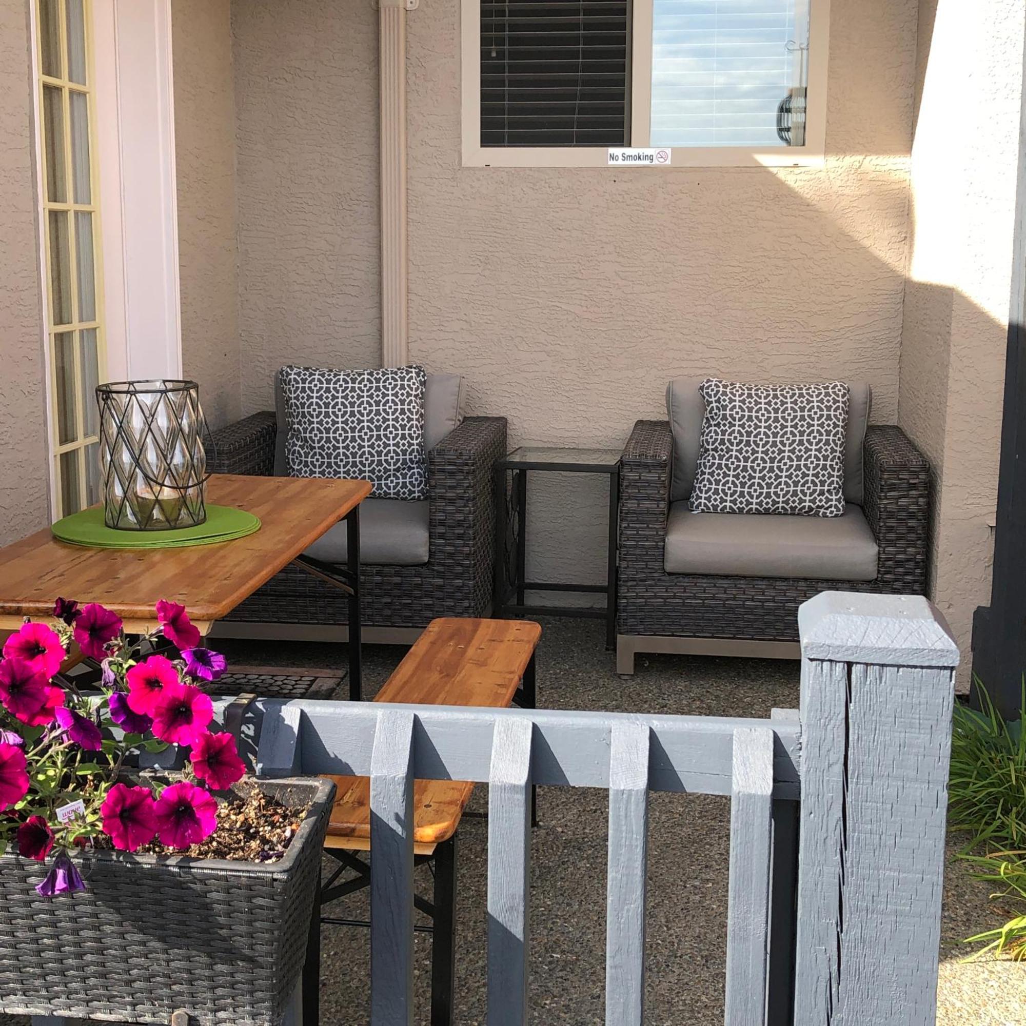 Qualicum Breeze Beach Resort Bowser Экстерьер фото